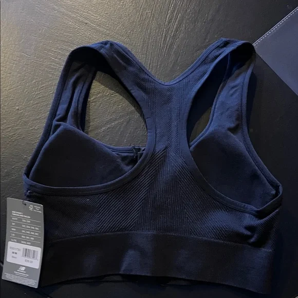 💁♀️WOMENS SPORTS BRA WOMENS New Balance Women's black Sports Bra with Front Zip - Picture 5 of 6